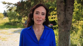 İdil Hanım’ın, arkadaşının aşk acısına çare bulmak isteyişini izleyeceksiniz.