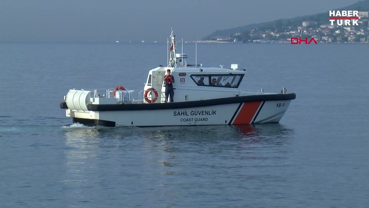 Kartal'da denizdeki el bombasına SAS ekipleri çıkardı!