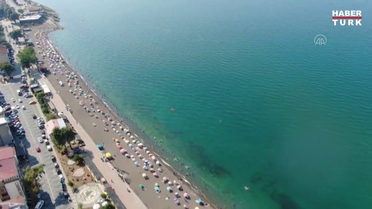 Akçakoca deniz ve doğayla iç içe tatil imkanı sunuyor