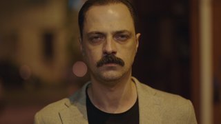 Sadi Payaslı daha büyük bir tehlikenin yaklaştığından habersizdir.