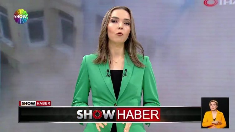 Metruk binanın duvarı böyle çöktü