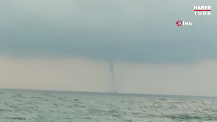 Karadeniz'de hortum böyle görüntülendi