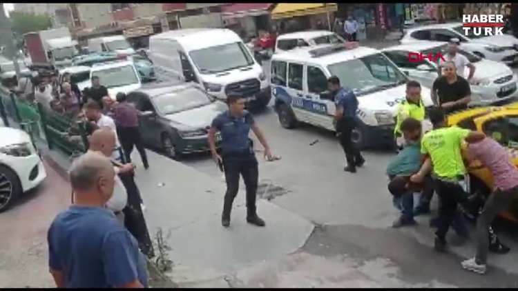 Esenyurt'ta yol verme kavgasına biber gazlı müdahale