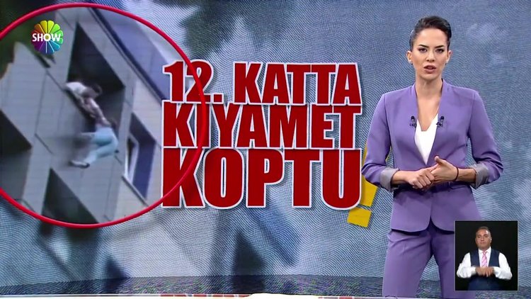 Balkonun kenarında asılı kaldı