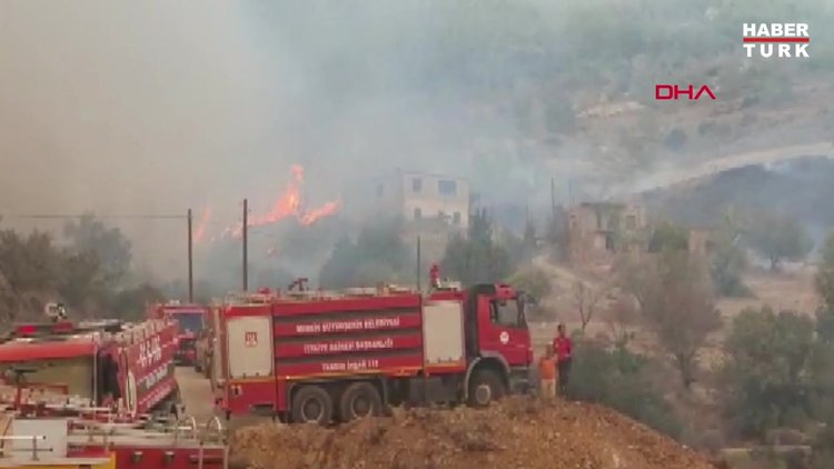 Mersin'deki orman yangını sürüyor!