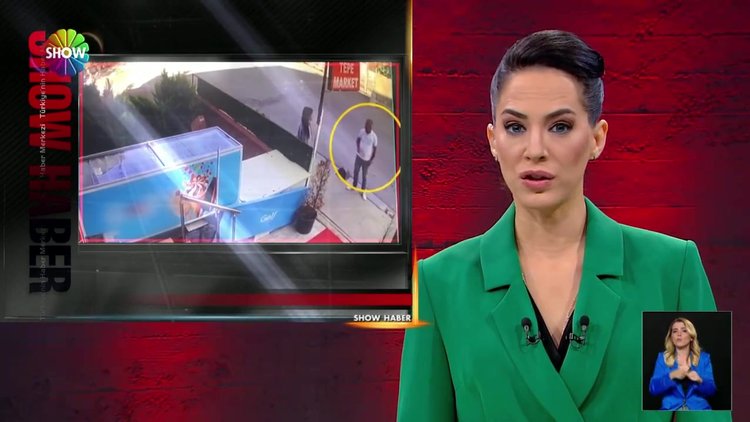 Minibüsle çarptı, sopayla dövdü!