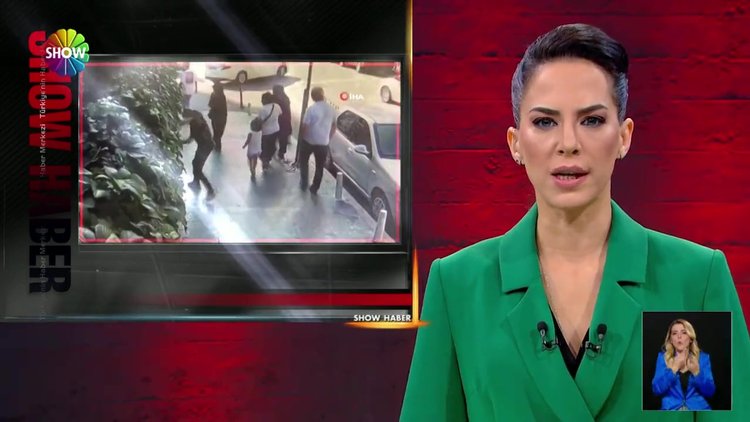 Karakolun önünde feci dayak!