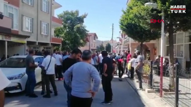 Oyuncu Ali Sürmeli'nin annesi toprağa verildi