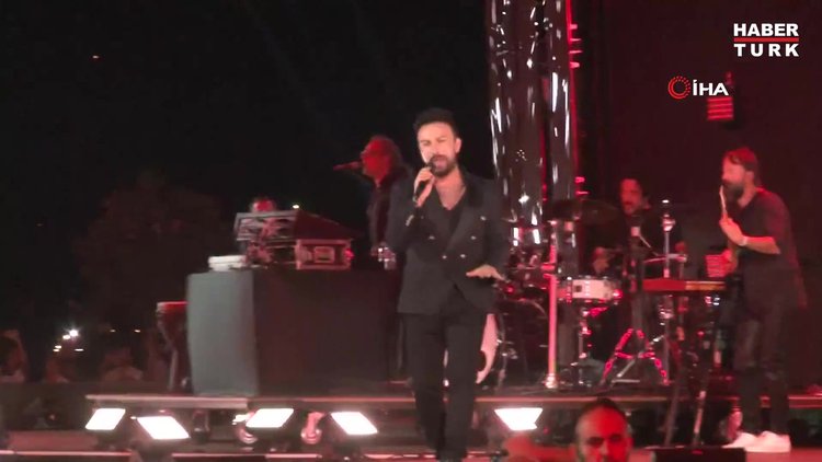 Tarkan, yüzbinlerce İzmirliyi coşturdu