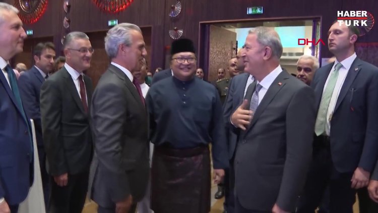 Bakan Akar: Türkiye ve Malezya, stratejik önemi haiz iki ülkedir