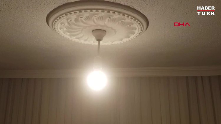 Erzurum'da 4.9 büyüklüğünde deprem çevre i̇llerde de hi̇ssedi̇ldi̇