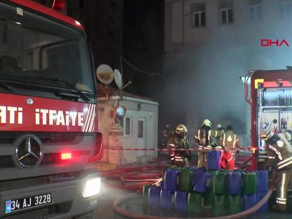 Beyli kdüzü nde depodaki  yangın 7 saatti r sürüyor