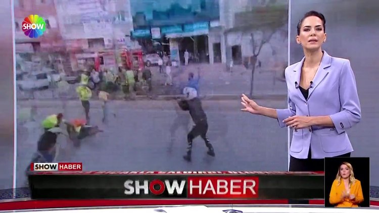 Hacizli aracını ateşe verdi