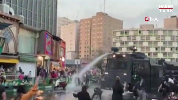 Mahsa Amini gözaltına alındıktan sonra hayatını kaybetti, protestolar başladı: İran'da internet erişimi kısıtlandı, son durum ne?