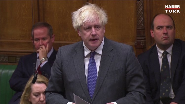 Johnson'ın dili sürçtü: Putin'e liderliği için teşekkür etti