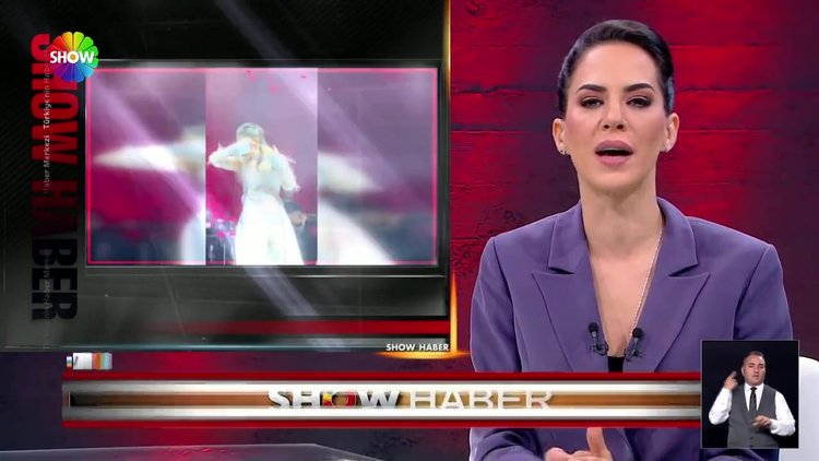 Melek Mosso sahnede saçını kesti