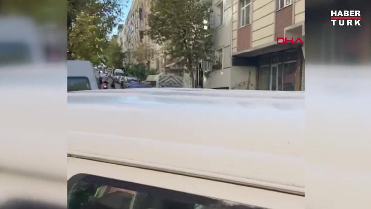 Güngören'de zabıta ekipleri seyyar satıcıya ailesinin yanında tokat attı