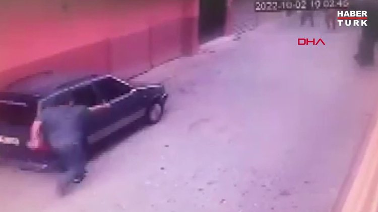 Alacak tartışmasında başından vuruldu