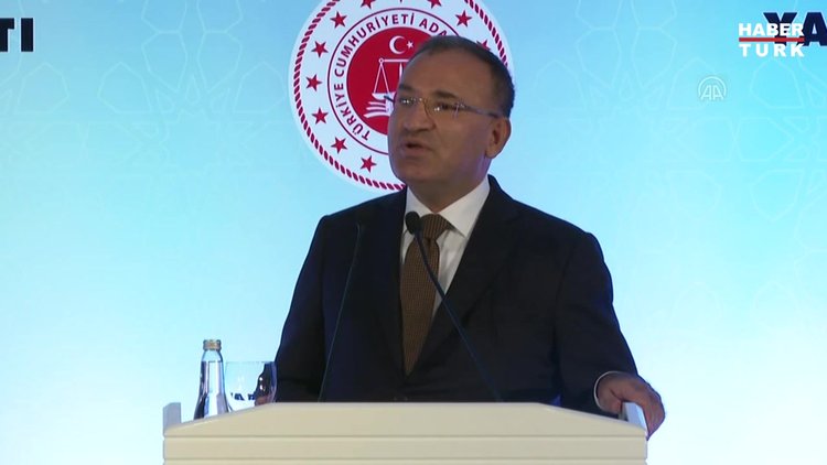 Bozdağ: Savcılarımız, hakimlerimiz kapılarını açık tutsunlar