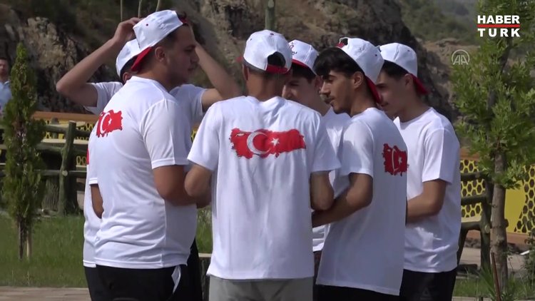 Şemdinli'de sosyal tesise dönüştürülen Efkar Dağı'nda spor etkinliği düzenlendi