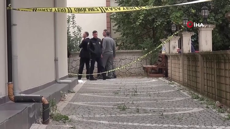 Eşini ve kayınpederini öldüren şüpheli adliyede