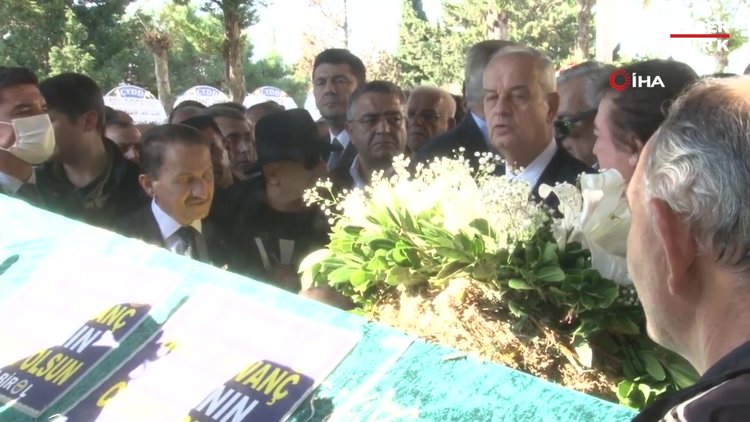 Halit Kıvanç'a veda