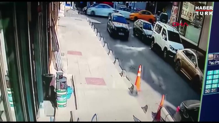 Esenler'de müşteri gibi girdikleri kuyumcudan altını böyle çaldılar