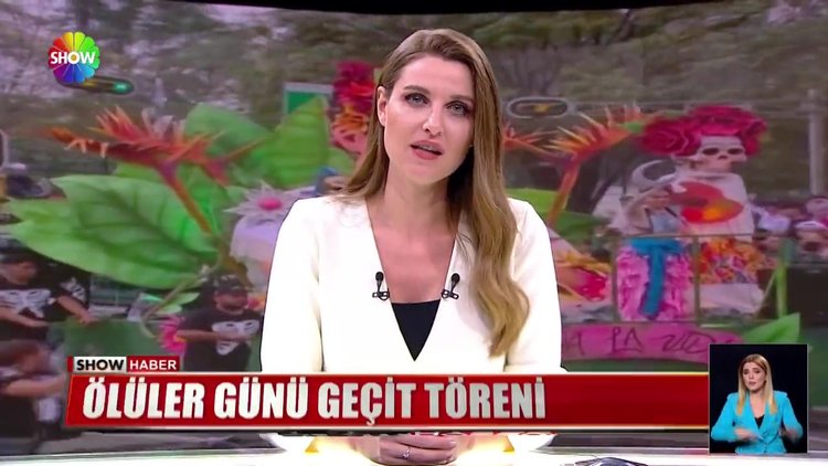 Ölüler günü geçit töreni