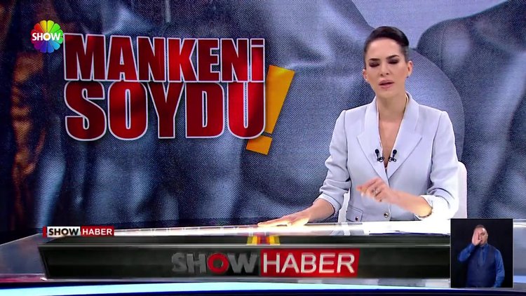 Cansız mankeni soydu