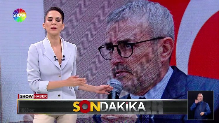 Mahir Ünal Grup Başkanvekilliğini bıraktı