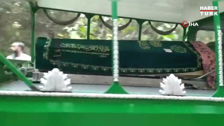 İbrahim Tatlıses ile Derya Tuna'nın gözyaşları