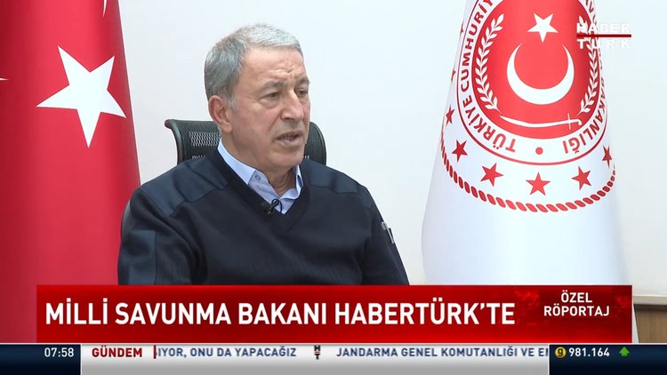 Bakan Akar'dan terörle mücadele mesajı: Tek çıkış yolları teslim olmak