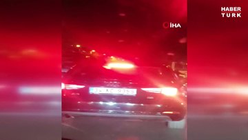 Maltepe’de sürücülerin yol ortasındaki yumruklu kavgası kamerada