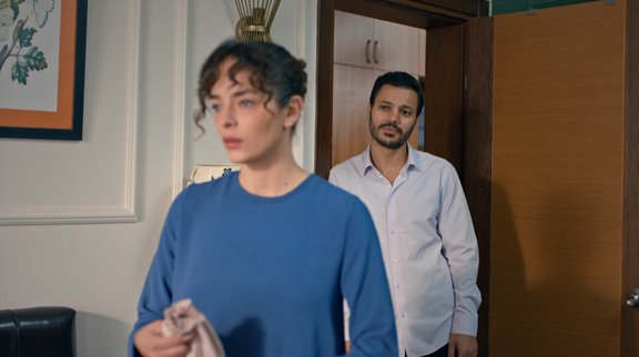 İsmail, Firuze'yi tehdit etti! 