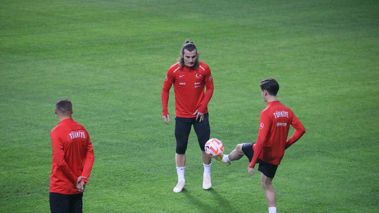 Türkiye - İskoçya maçı hangi kanalda, saat kaçta?