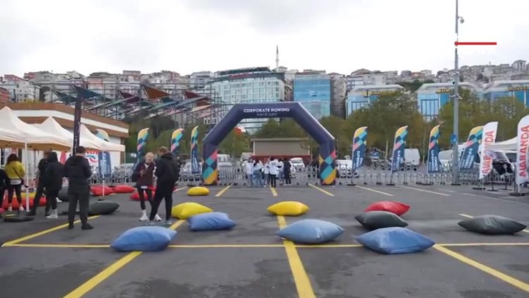 Şirket çalışanları birlikte kürek çekiyor - 2