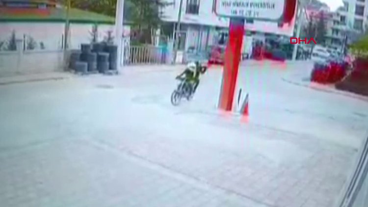 Motosikletle yaklaşıp kurşun yağdırmışlardı; cinayet anı kamerada