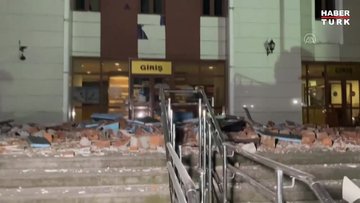 Deprem nedeniyle Düzce Adliyesi'nde hasar meydana geldi