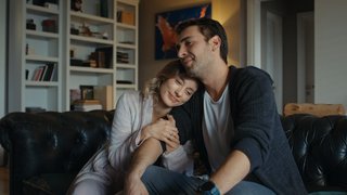 Gizem, Barış'ın kanseri yenebileceğini söyledi.