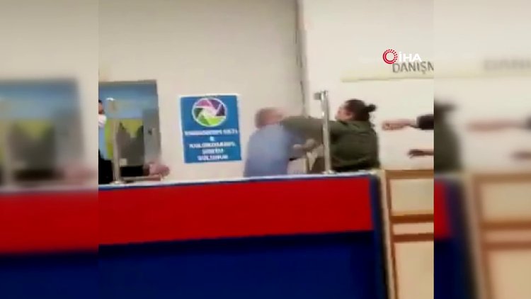 İzmir'de hasta yakınından sağlık çalışanına şiddet: Önce saldırdı, sonra ısırdı