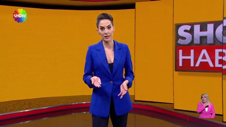 Saatlerce pasaport kuyruğunda beklediler