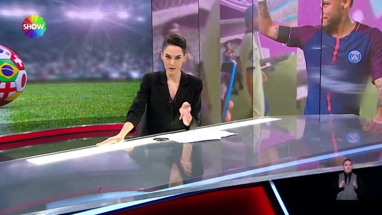 'Çakma' Neymar tribünü karıştırdı