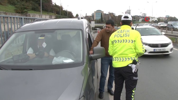 Ceza yiyen taksiciden ilginç savunma: "Çok bunalıyoruz o yüzden emniyet kemeri takmıyoruz"