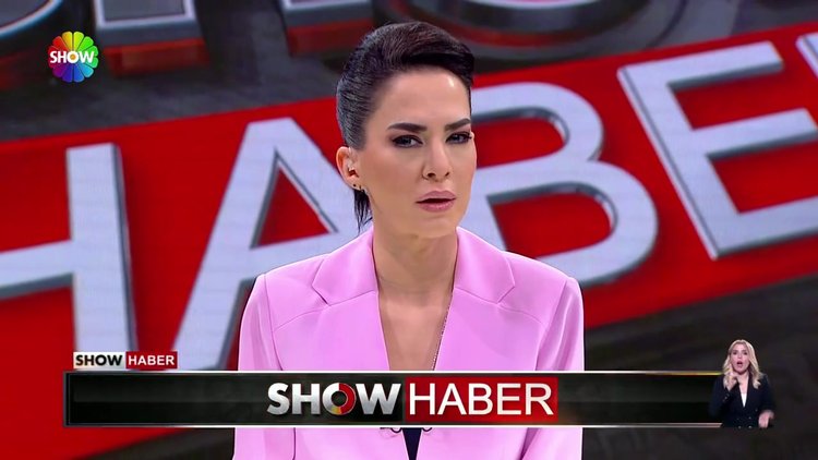 ''Eşim evi boşaltıp kaçtı''