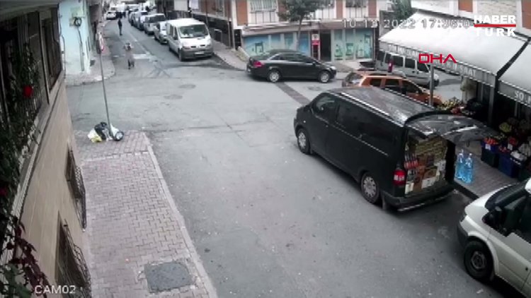 Esenler'de minibüslü gaspçılar kamerada