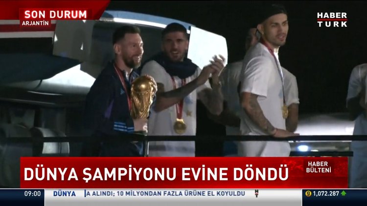 Dünya Şampiyonu evine döndü!