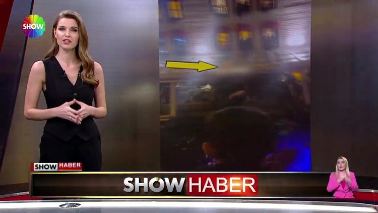 Balkon çöktü, müşteriler denize düştü