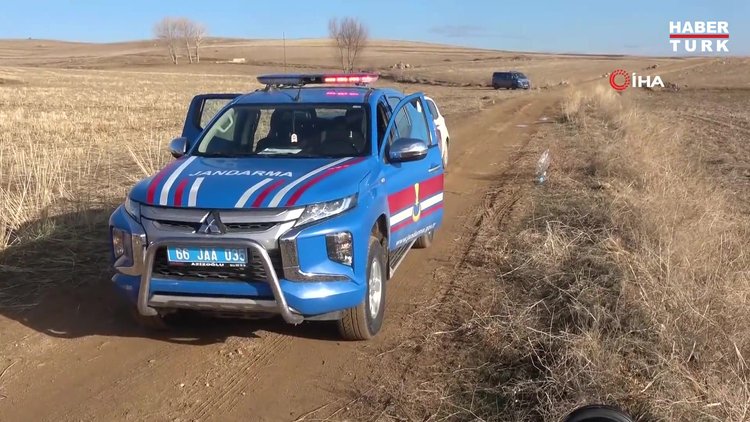 Kayıp olarak aranan iki kişi, av tüfeğiyle öldürülmüş halde bulundu