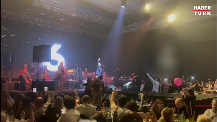 Yeni yılı böyle kutladı