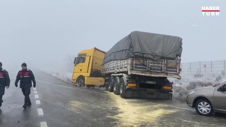 12 aracın karıştığı kazada 2 kişi öldü, 12 kişi yaralandı